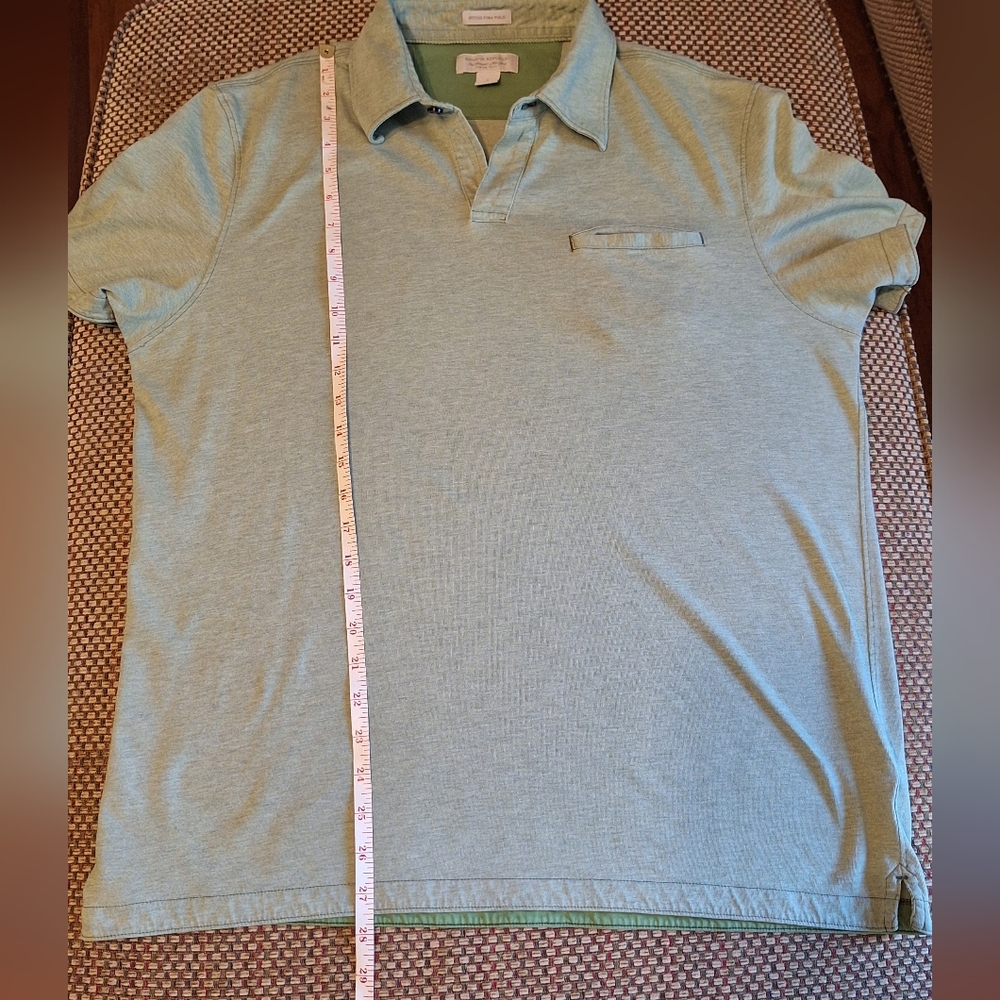Banana Republic Men's Green Polo Shirt - Picture 8 of 12